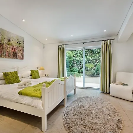 Vale Do Garrao Sleeps 8 With Pool Air Con And Wifi Vale do Lobo