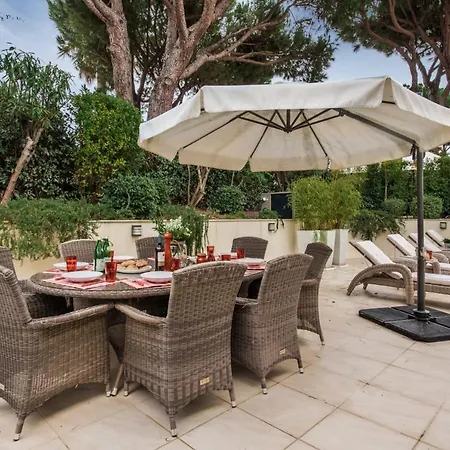 Vale Do Garrao Sleeps 8 With Pool Air Con And Wifi Vale do Lobo
