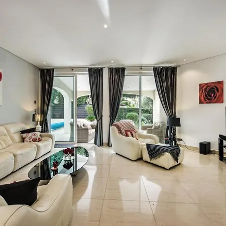 Vale Do Garrao Sleeps 8 With Pool Air Con And Wifi Villa Vale do Lobo